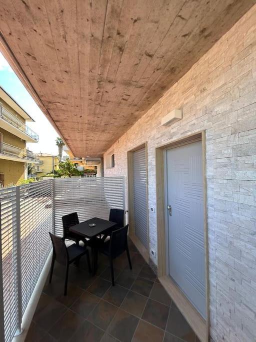 Casa Vacanze Lui サン・ベネデット・デル・トロント エクステリア 写真